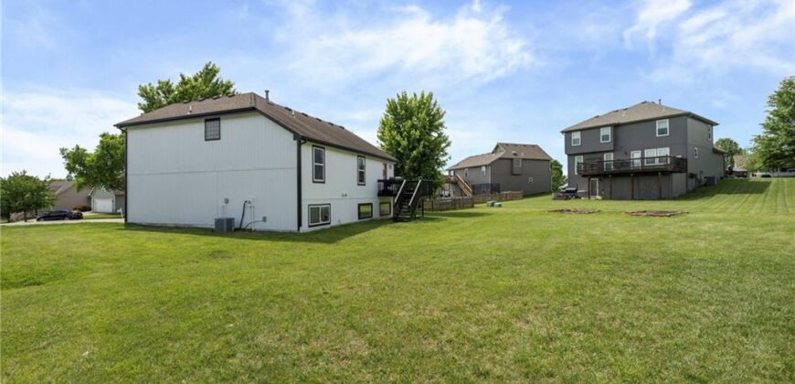 10908 N Donnelly Court, Kansas City, MO 64157