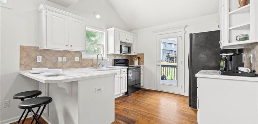 10908 N Donnelly Court, Kansas City, MO 64157
