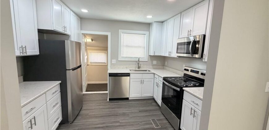 638 E Mill Street, Liberty, MO 64068
