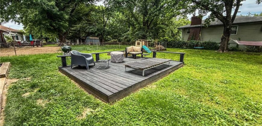 4928 NW Fisk Avenue, Kansas City, MO 64151