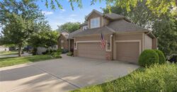 6180 N Nevada Avenue, Parkville, MO 64152