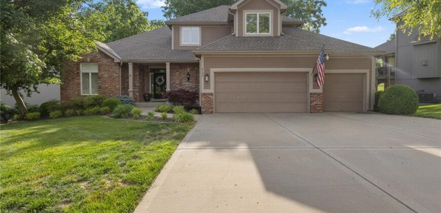 6180 N Nevada Avenue, Parkville, MO 64152