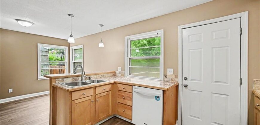 5313 N Lydia Avenue, Kansas City, MO 64118