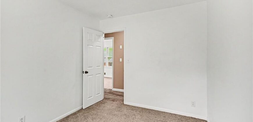 5313 N Lydia Avenue, Kansas City, MO 64118