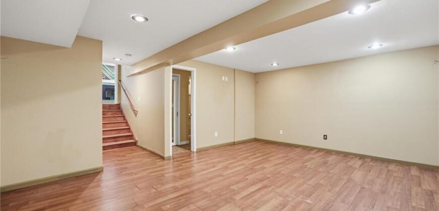 8001 NE 107th Street, Kansas City, MO 64157