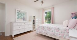 30 NE Normandy Lane, Kansas City, MO 64116