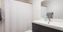 30 NE Normandy Lane, Kansas City, MO 64116