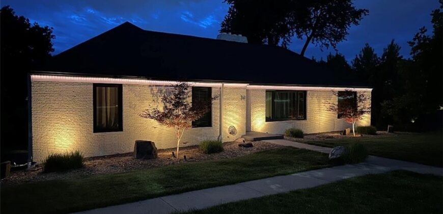 30 NE Normandy Lane, Kansas City, MO 64116