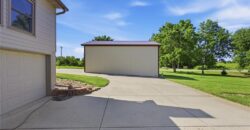 15220 Terra Pulchra Drive, Smithville, MO 64089