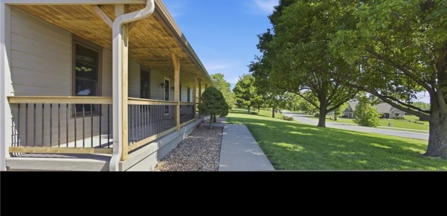 15220 Terra Pulchra Drive, Smithville, MO 64089