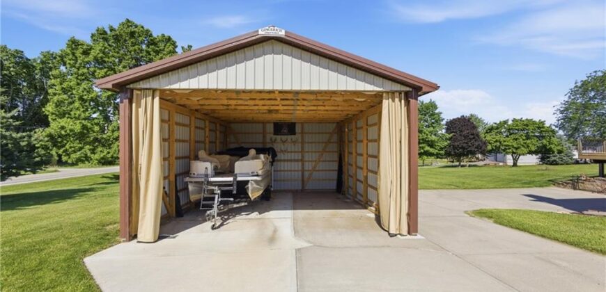 15220 Terra Pulchra Drive, Smithville, MO 64089