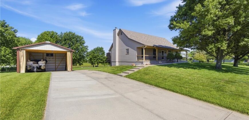 15220 Terra Pulchra Drive, Smithville, MO 64089