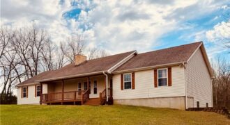 2925 Lowman Road, Smithville, MO 64089