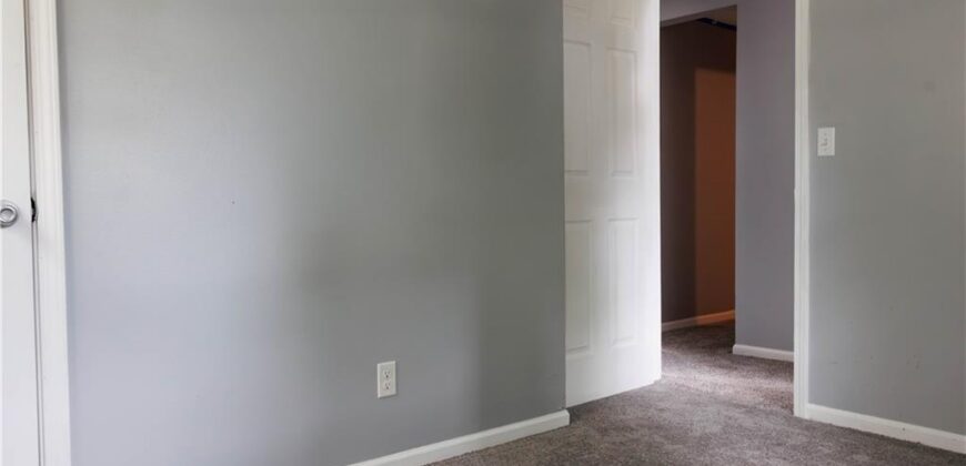 8116 NE 50 Street, Kansas City, MO 64119