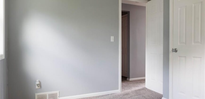 8116 NE 50 Street, Kansas City, MO 64119