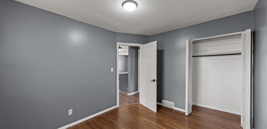 3701 NE 67th Street, Gladstone, MO 64119