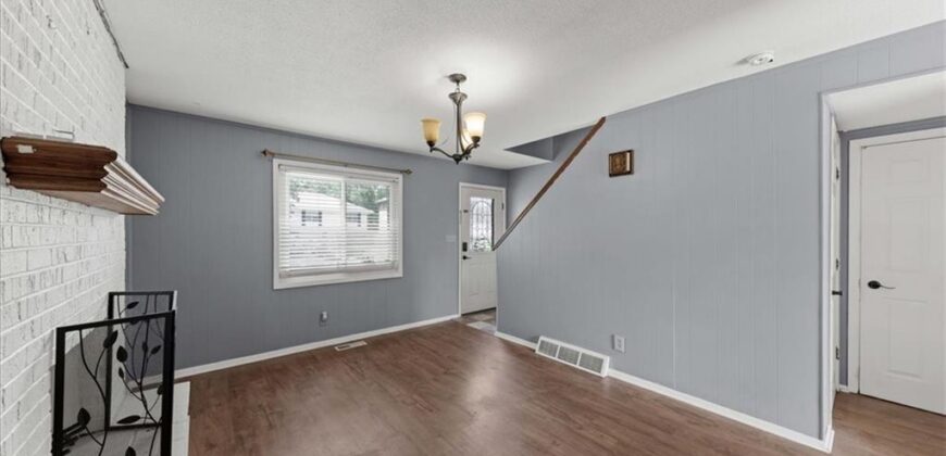 3701 NE 67th Street, Gladstone, MO 64119