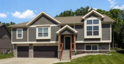 5076 NW Timberline Drive, Riverside, MO 64150