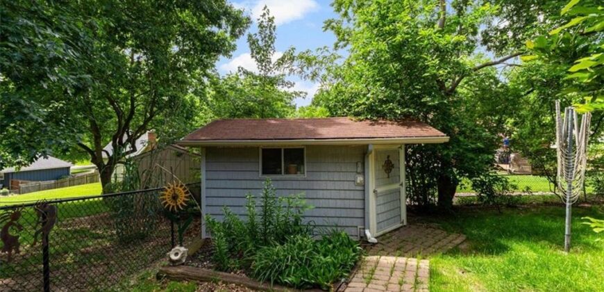 5103 NW Old Trail Road, Kansas City, MO 64151