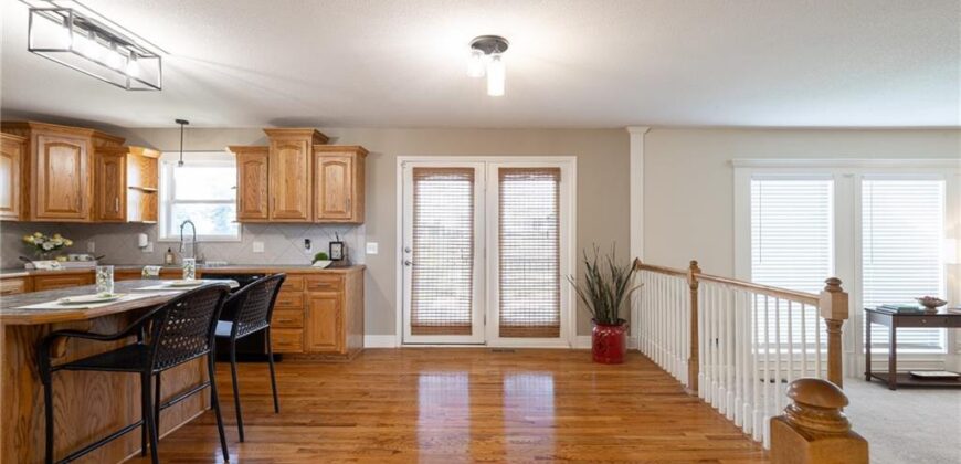 10804 N Randolph Avenue, Kansas City, MO 64157