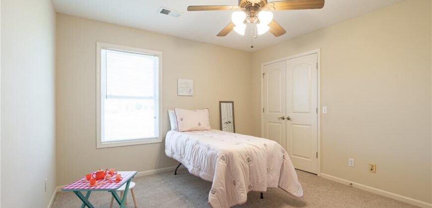 10804 N Randolph Avenue, Kansas City, MO 64157