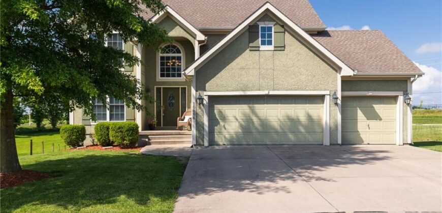 10804 N Randolph Avenue, Kansas City, MO 64157