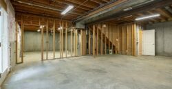 10804 N Randolph Avenue, Kansas City, MO 64157