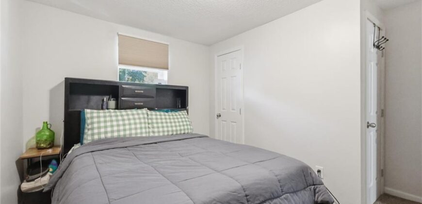 6800 NE Cotter Avenue, Kansas City, MO 64119