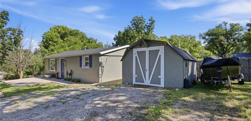 6800 NE Cotter Avenue, Kansas City, MO 64119