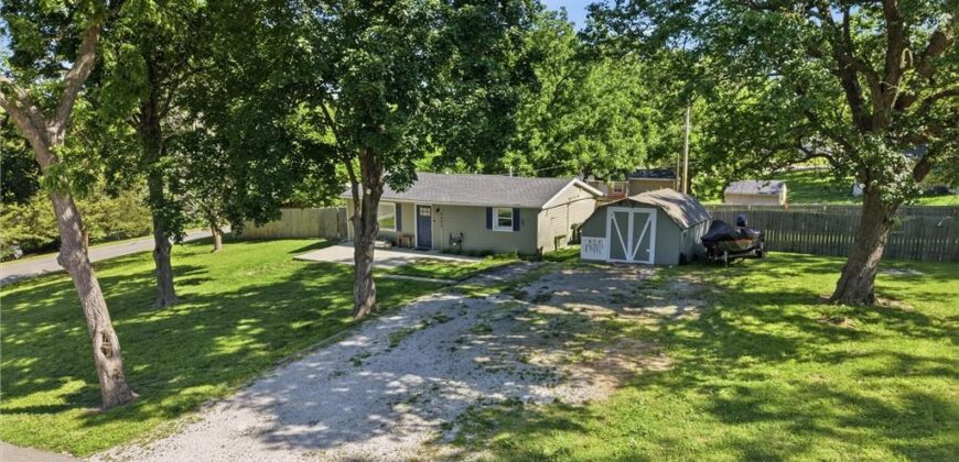 6800 NE Cotter Avenue, Kansas City, MO 64119