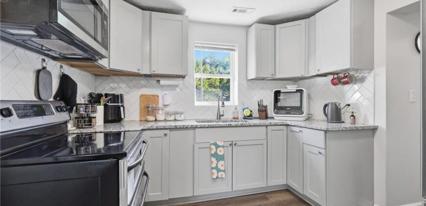 6800 NE Cotter Avenue, Kansas City, MO 64119