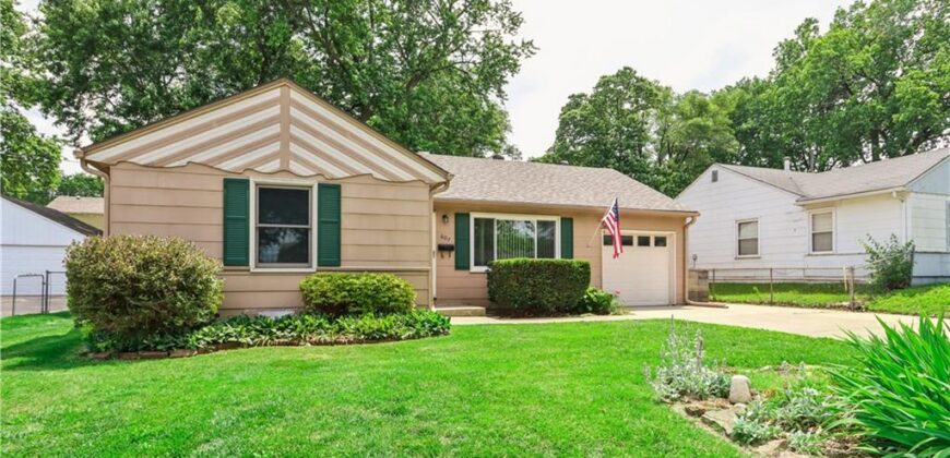 607 NE 67th Place, Gladstone, MO 64118