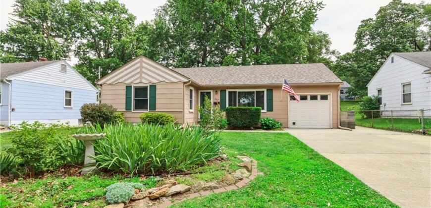 607 NE 67th Place, Gladstone, MO 64118