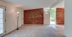 1303 NE 66th Street, Gladstone, MO 64118