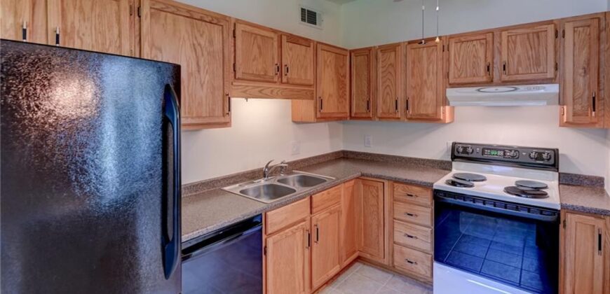 1303 NE 66th Street, Gladstone, MO 64118