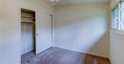 1303 NE 66th Street, Gladstone, MO 64118
