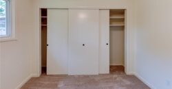 1303 NE 66th Street, Gladstone, MO 64118