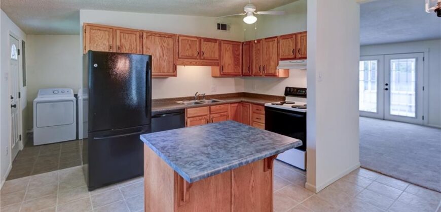 1303 NE 66th Street, Gladstone, MO 64118