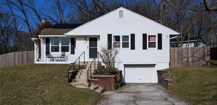 2620 NE 56th Terrace, Gladstone, MO 64118