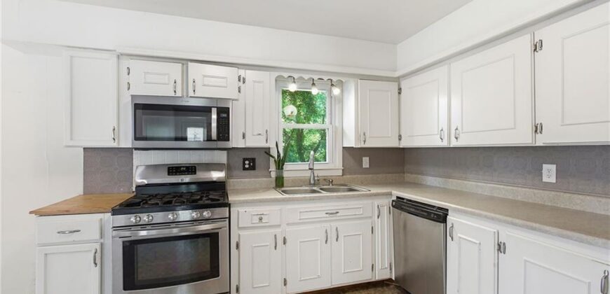 112 Collette Street, Excelsior Springs, MO 64024