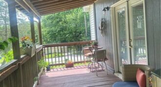 5507 NW Venetian Drive, Houston Lake, MO 64151