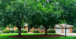 922 Ridgeway Drive, Liberty, MO 64068