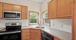 11027 N Mckinley Avenue, Kansas City, MO 64157