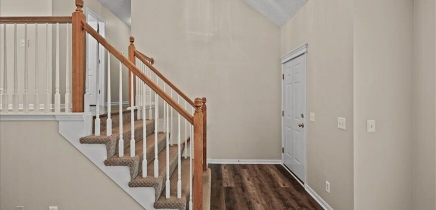 11027 N Mckinley Avenue, Kansas City, MO 64157