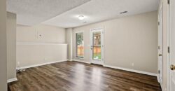11027 N Mckinley Avenue, Kansas City, MO 64157