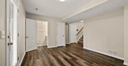 11027 N Mckinley Avenue, Kansas City, MO 64157