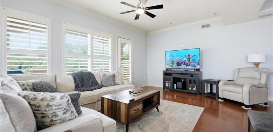 3800 N Mulberry Drive, Kansas City, MO 64116