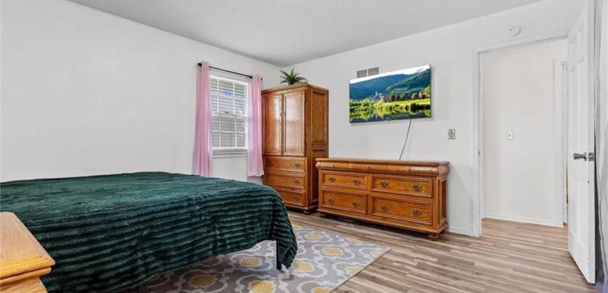 209 Augustus Drive, Excelsior Springs, MO 64024