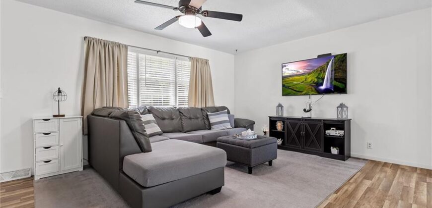 209 Augustus Drive, Excelsior Springs, MO 64024