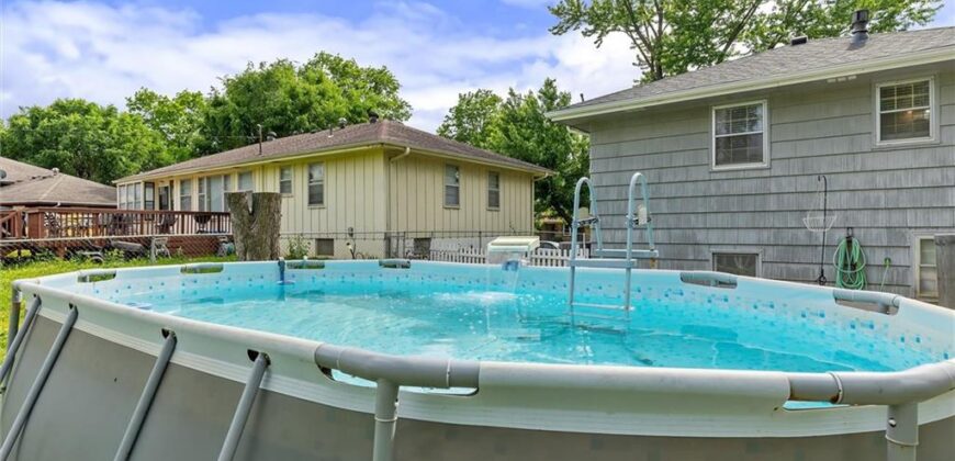209 Augustus Drive, Excelsior Springs, MO 64024